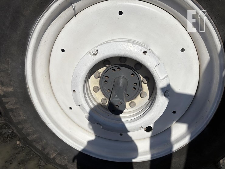 1995-ford-8670-image-18