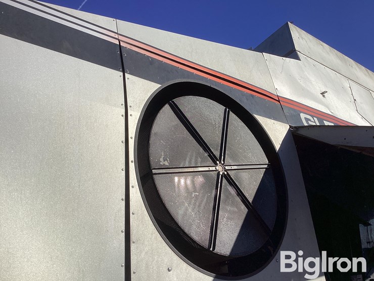 1999-gleaner-r62-image-13