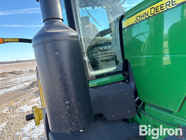 2012-john-deere-8235r-image-15