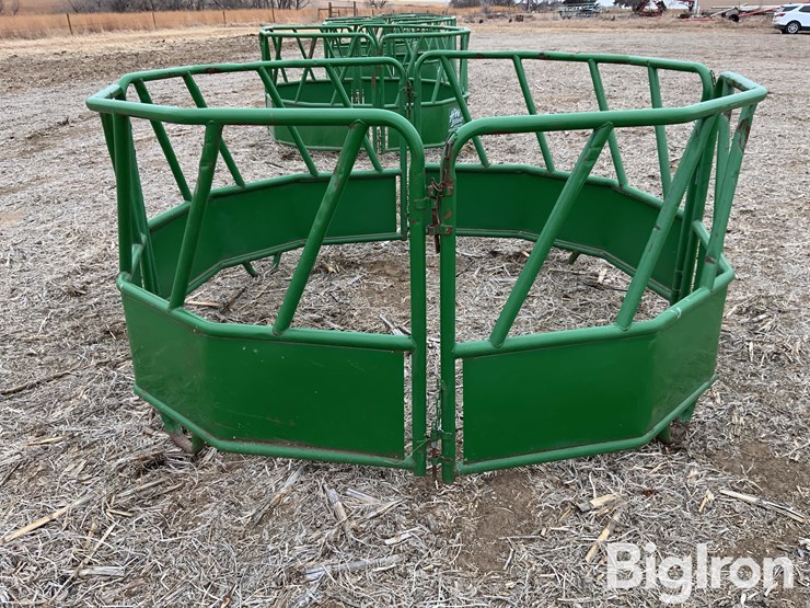 hw-foldable-bale-feeder-image-4