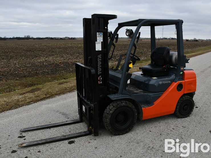 toyota-8fgu25-image-1