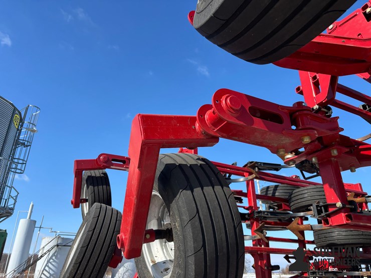 2021-case-ih-200-image-13