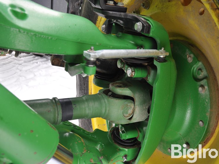 2013-john-deere-8360r-image-15