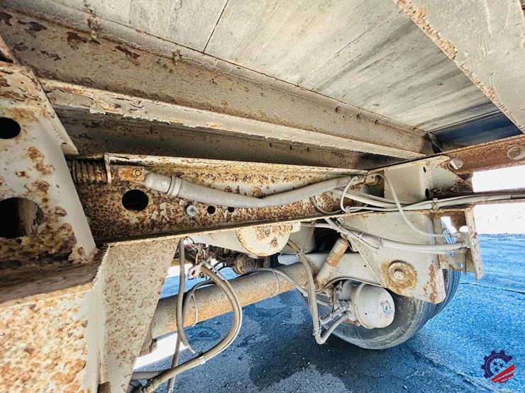 2001-utility-53-ft-image-31