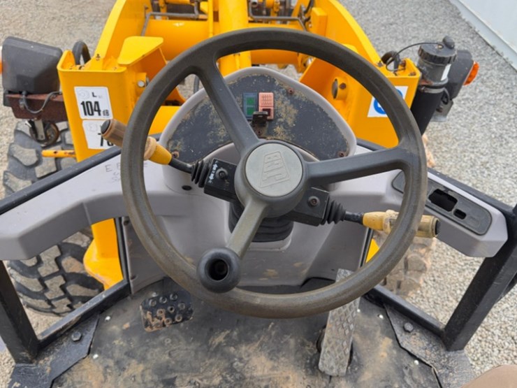 jcb-409-image-9