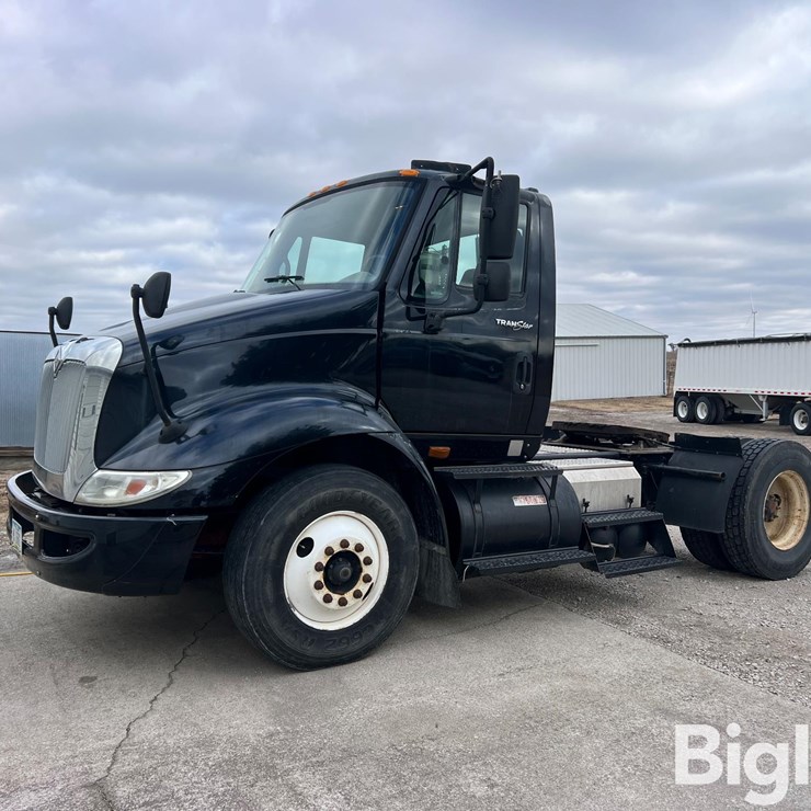 2008 INTERNATIONAL 8600