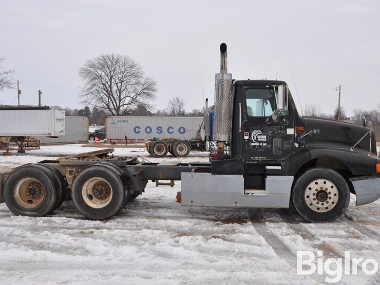 1991-international-8300-t/a-truck-tractor-image-5