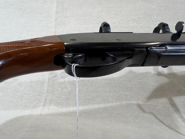 #224-•-remington-arms-7400-rifle-image-42