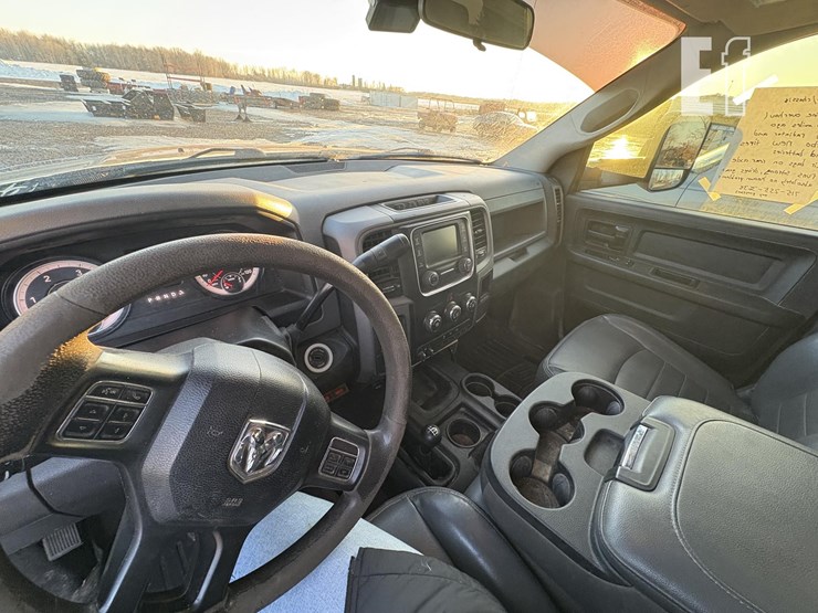 2017-dodge-ram-3500hd-image-22