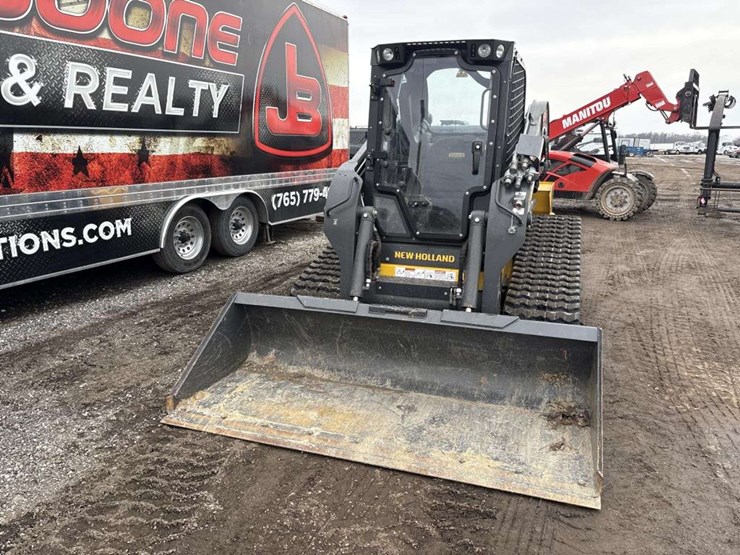 2024-new-holland-c337-image-7