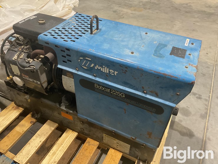 miller-bobcat-225g-image-15