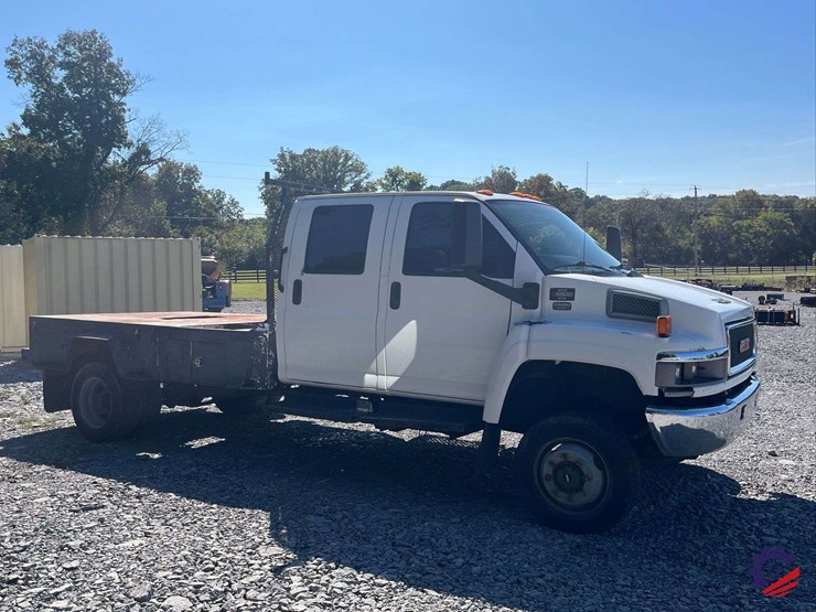 2007-gmc-c5500-flatbed-truck-image-4