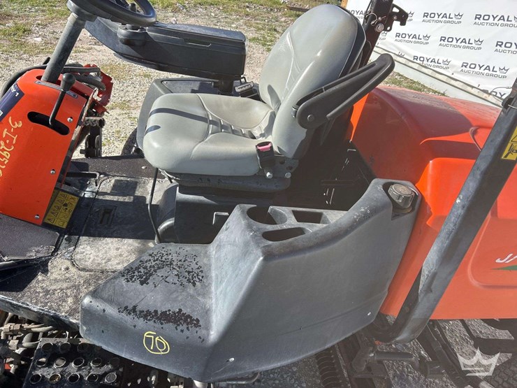 jacobsen-lf510-5-gang-100in.-commercial-reel-mower-image-12