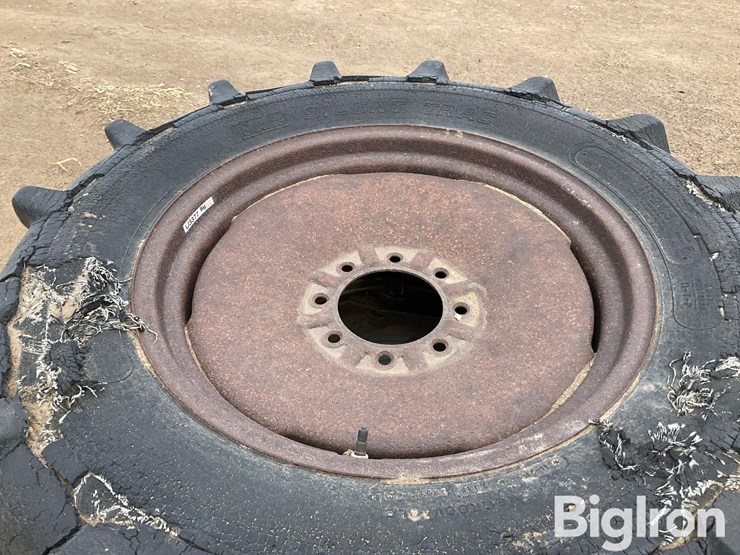 11-24.5-tires-image-12