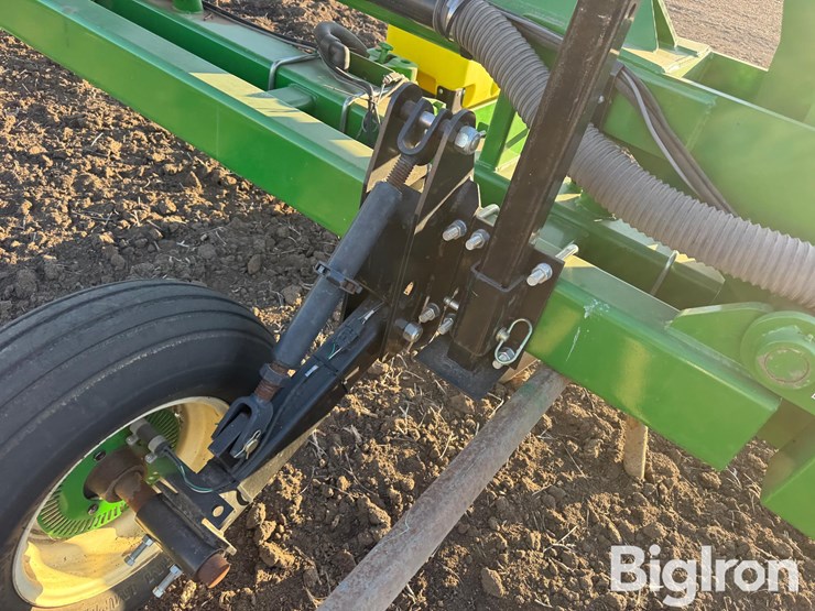 john-deere-42-image-16