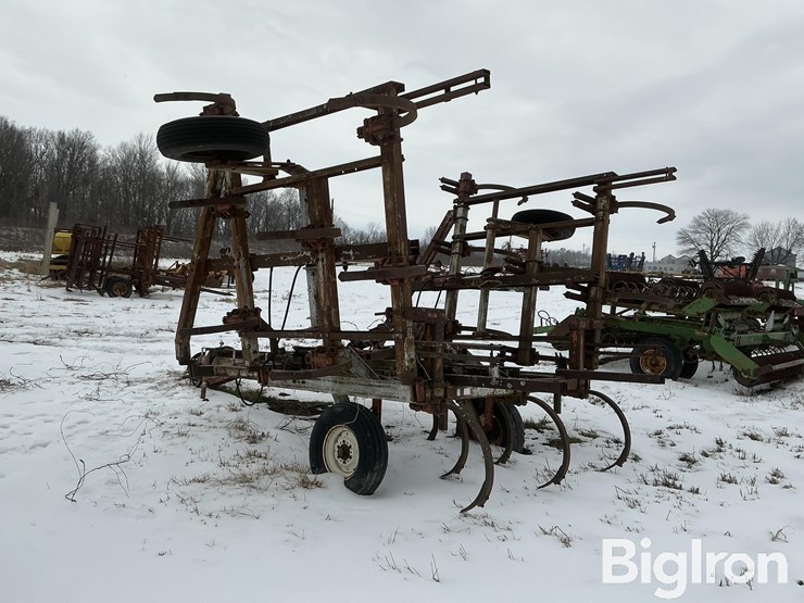 chisel-plow-image-7