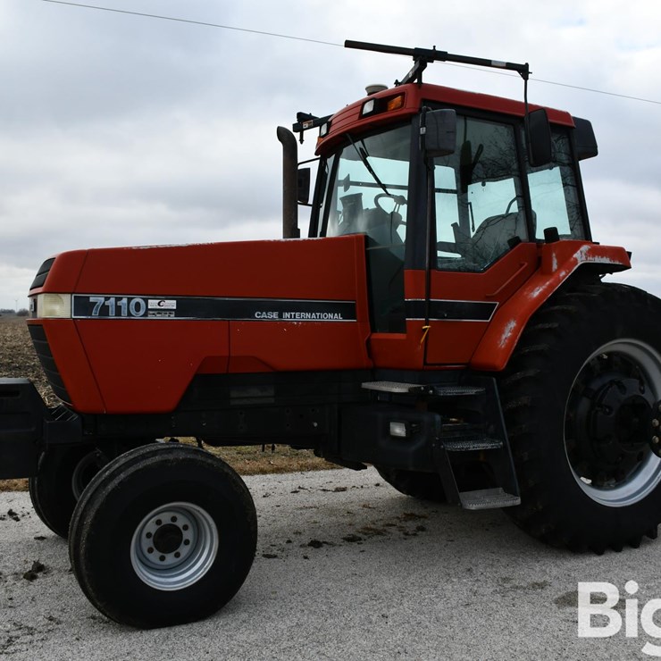 1987 CASE IH 7110