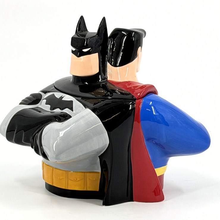 #01051 • BATMAN/SUPERMAN ANIMATED SERIES COOKIE JAR