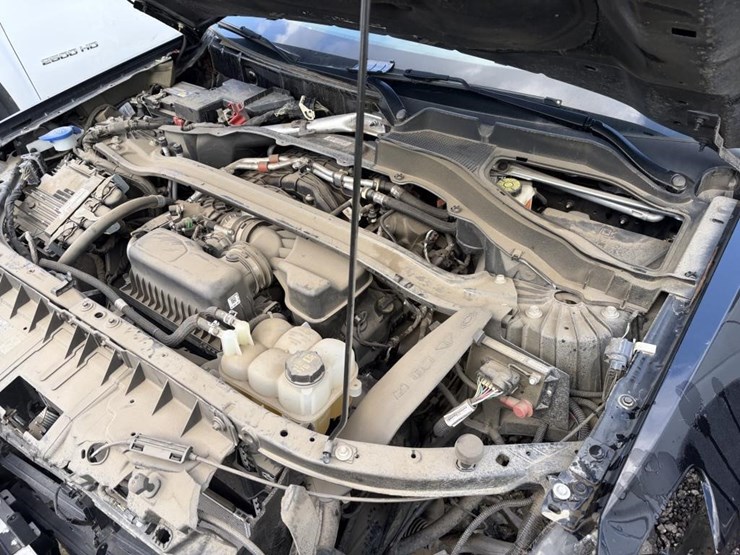 2022-ford-explorer-image-10