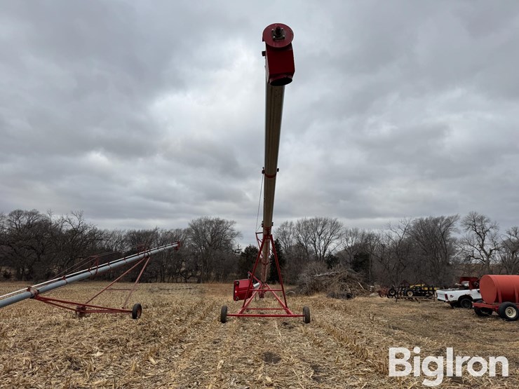 2021-peck-10x81-image-6