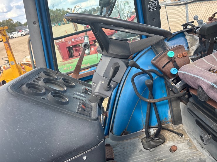 ford-tractor-image-9