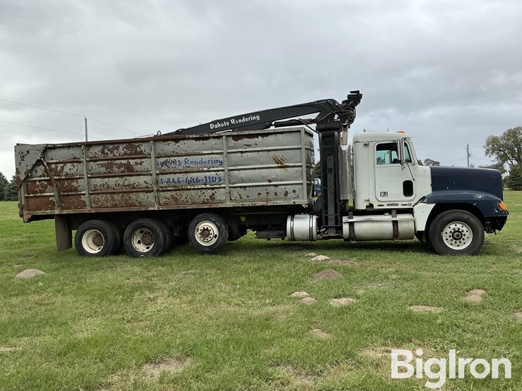 2000-freightliner-fld120-image-4