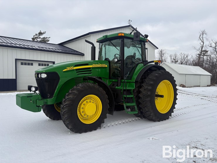 2004-john-deere-7920-image-1