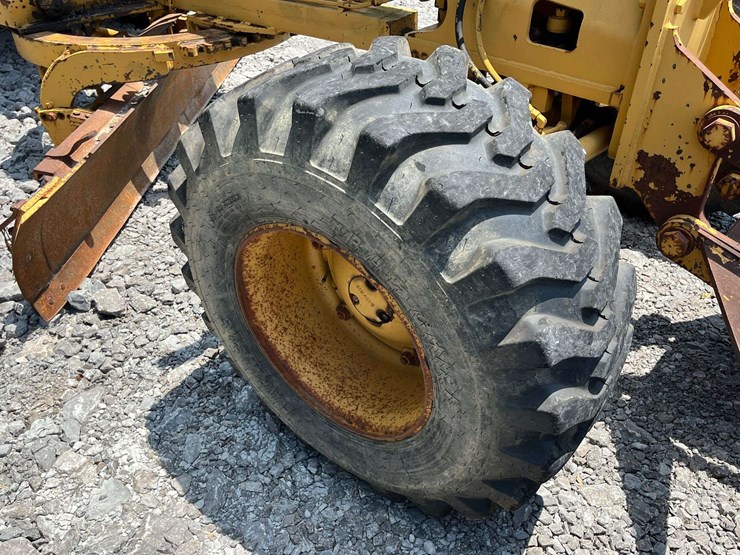 1995-fiat-allis-65-image-13