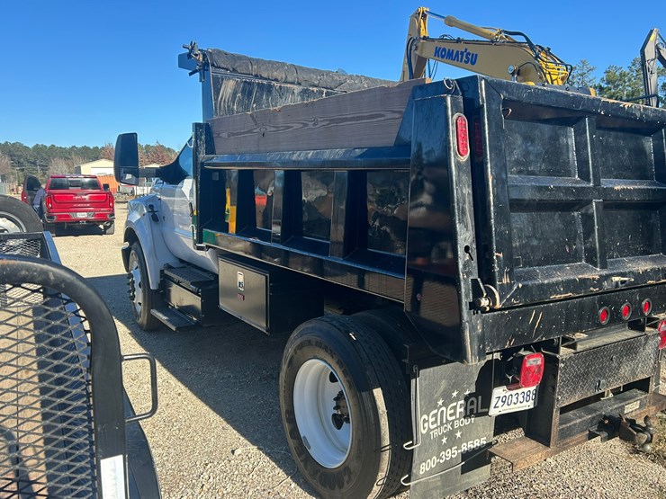 2025-ford-f650xl-image-8