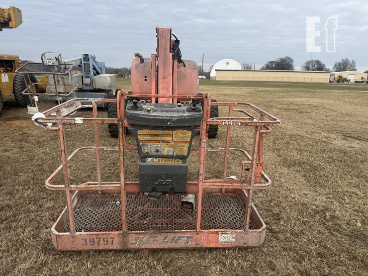 1991-jlg-600aj-image-2