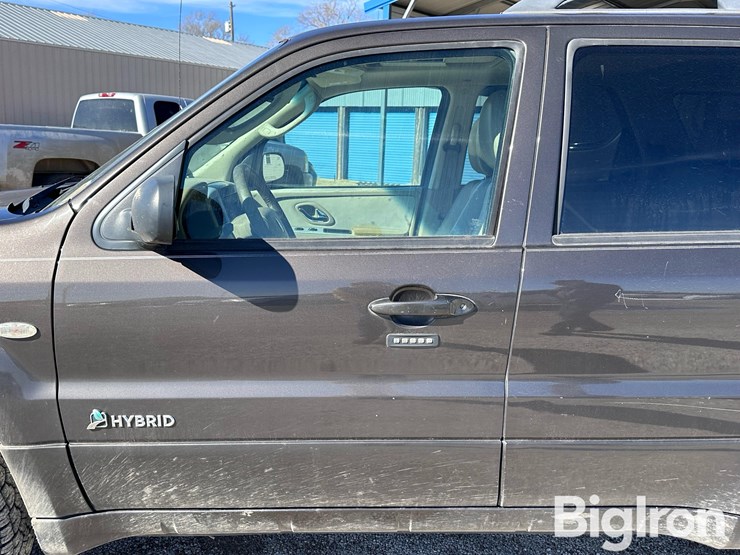 2007-mercury-mariner-image-17
