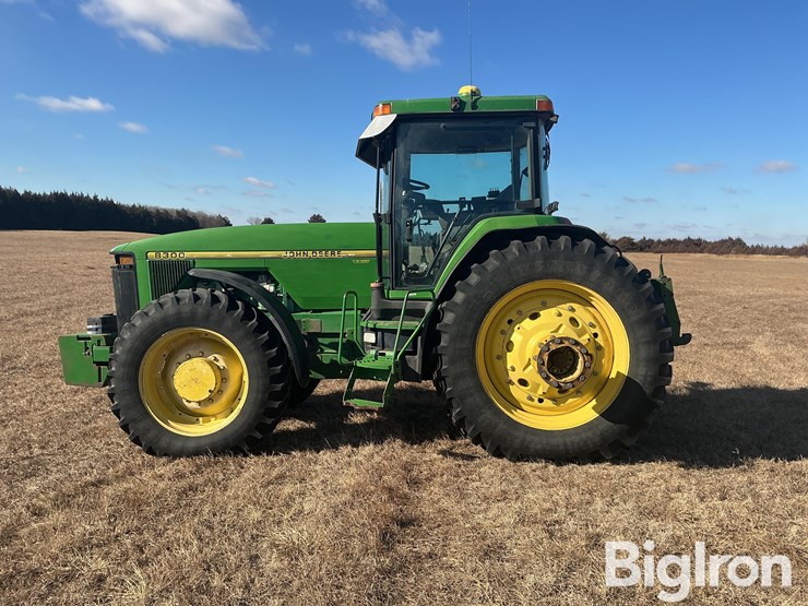 1995-john-deere-8300-image-8