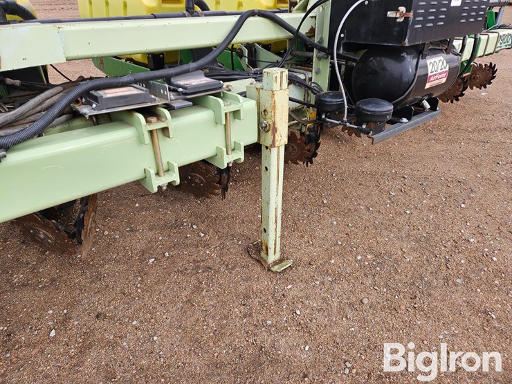 john-deere-2-image-10