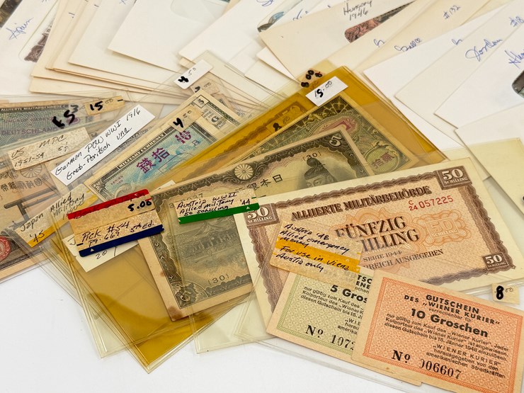 #32236-•-vintage-paper-currency-image-2