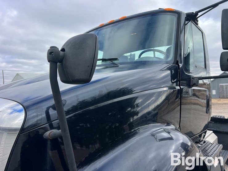 2008-international-8600-image-18