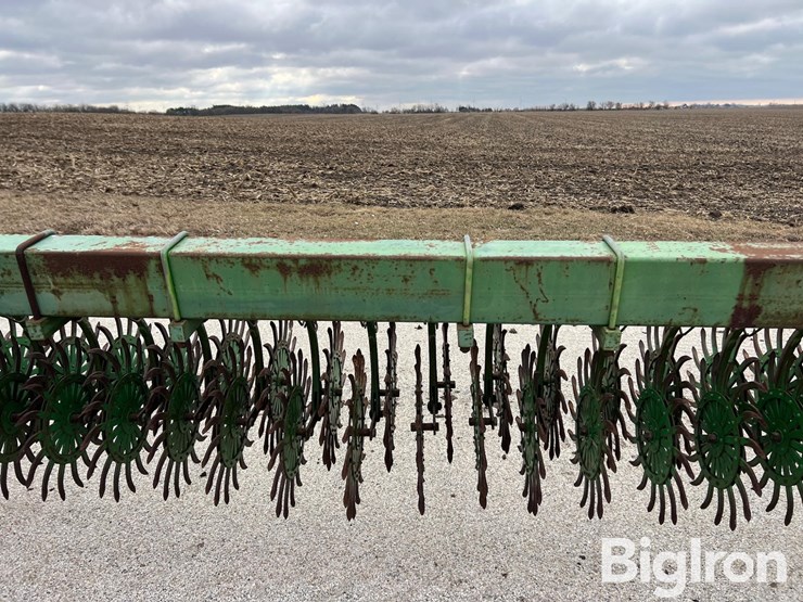 john-deere-30-image-12