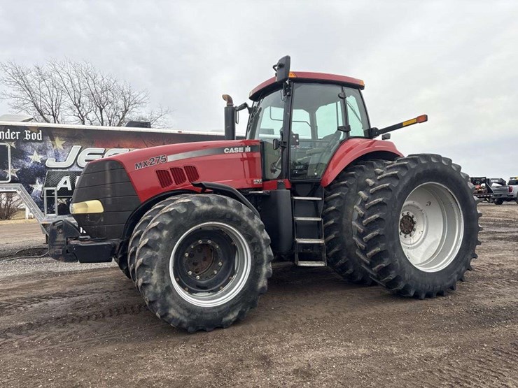 case-magnum-mx275-tractor-image-1