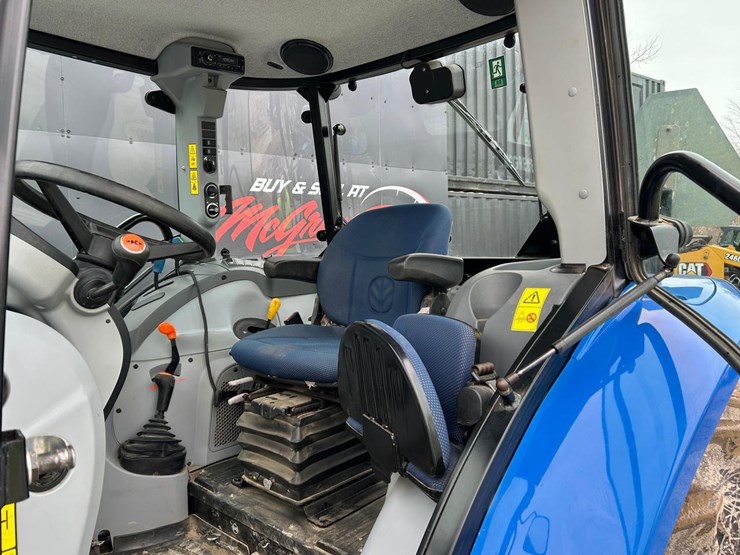 new-holland-powerstar-75-image-19