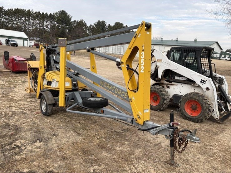 work-force-xlb-4319-pull-style-man-lift-image-2