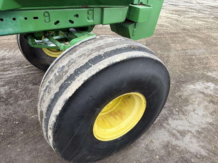 1989-john-deere-4555-image-17