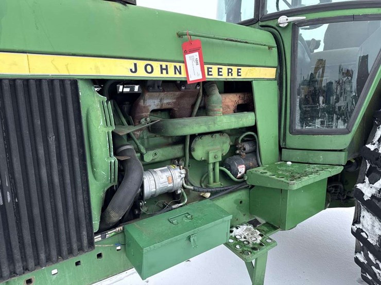 john-deere-4430-image-11