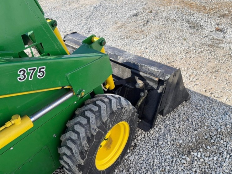 john-deere-375-image-7