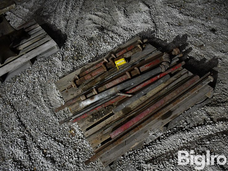 pallet-of-farm-support-image-7