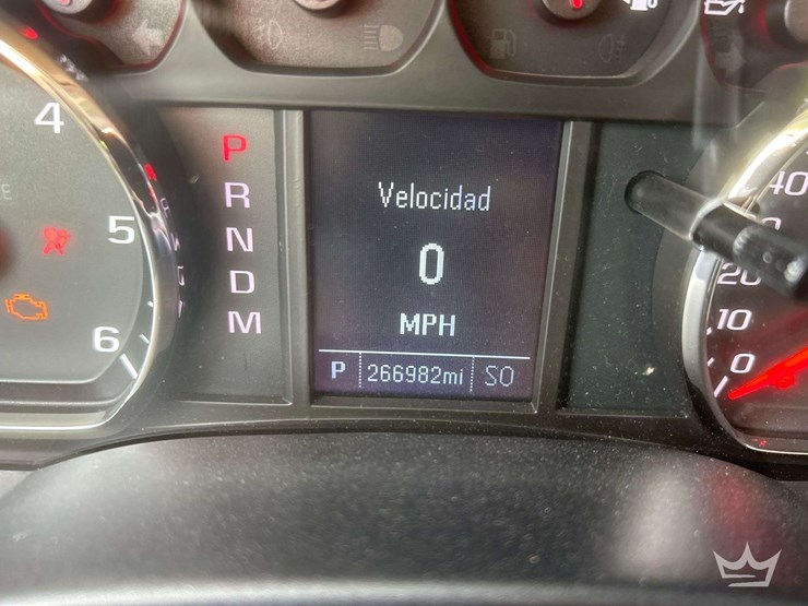 2015-chevrolet-silverado-1500-image-6