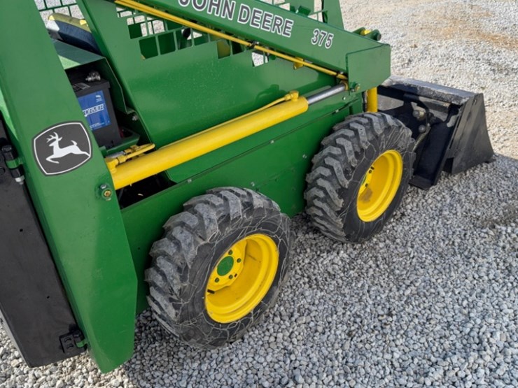 john-deere-375-image-6