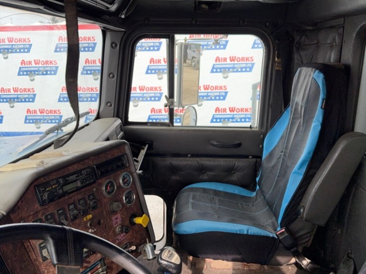 1998-international-9300-image-19