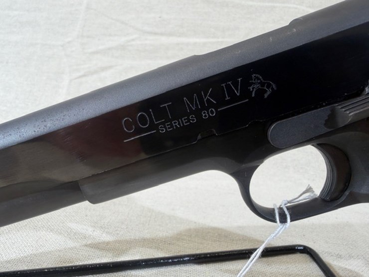 #230-•-colt-government-mark-iv-series-80-pistol-image-13