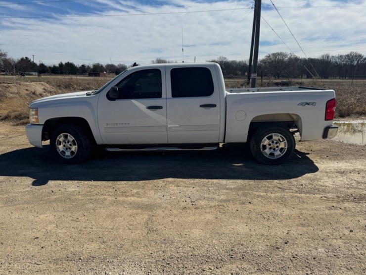 2010-chevrolet-1500-image-7