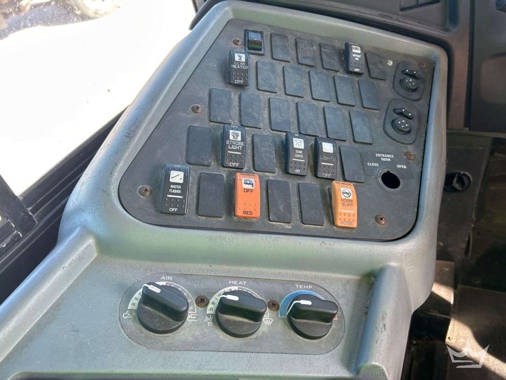 2015-ic-corporation-pb105-school-bus-image-13