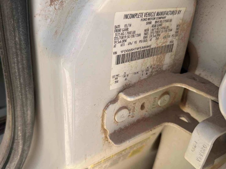 2015-ford-f550-image-6